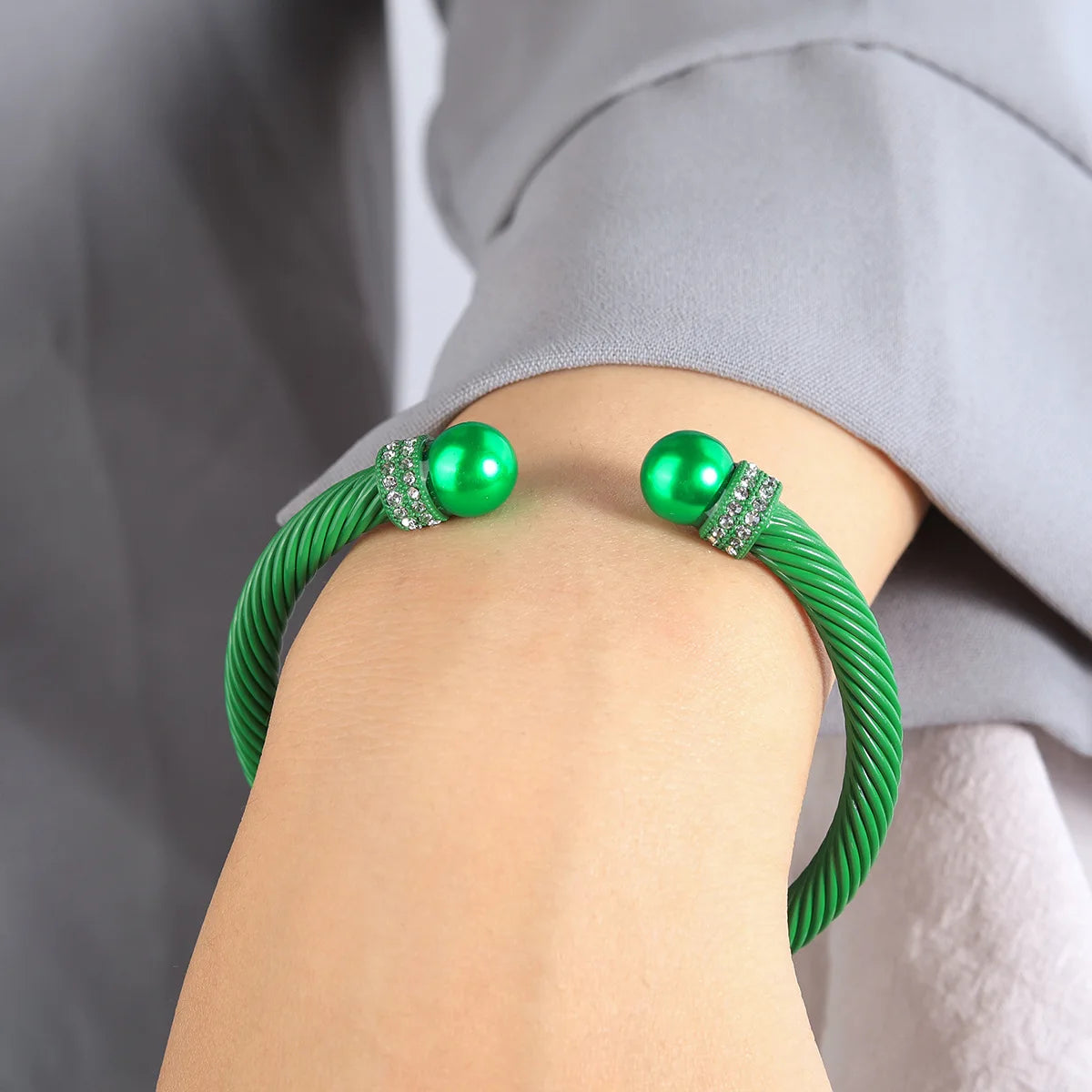New Ladies Simple Fancy Pearl Bracelet