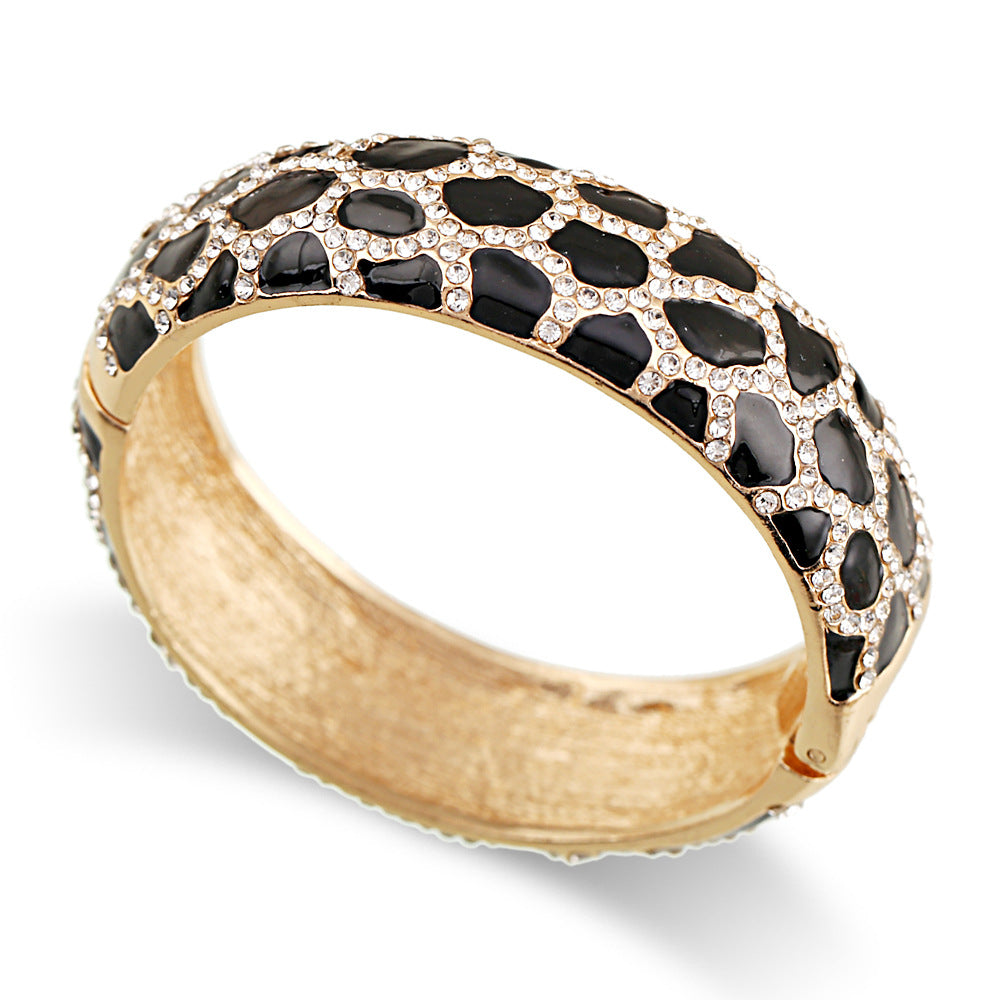 6-color fashion alloy open bracelet